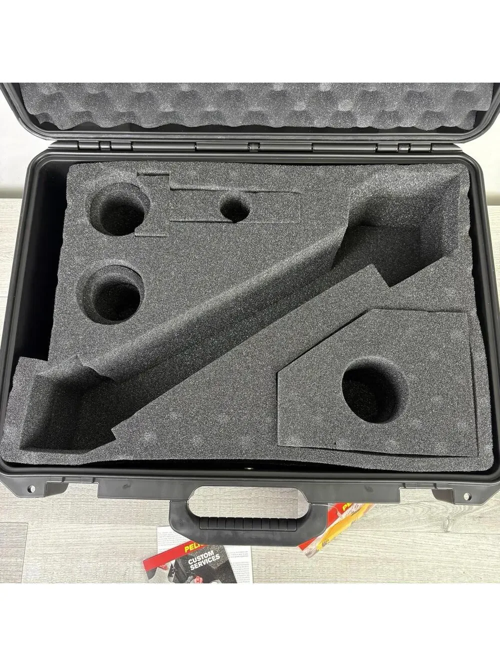 Pelican Storm iM2600 Black Hard Case w/ Custom Foam Insert - Brand New w/ Tags